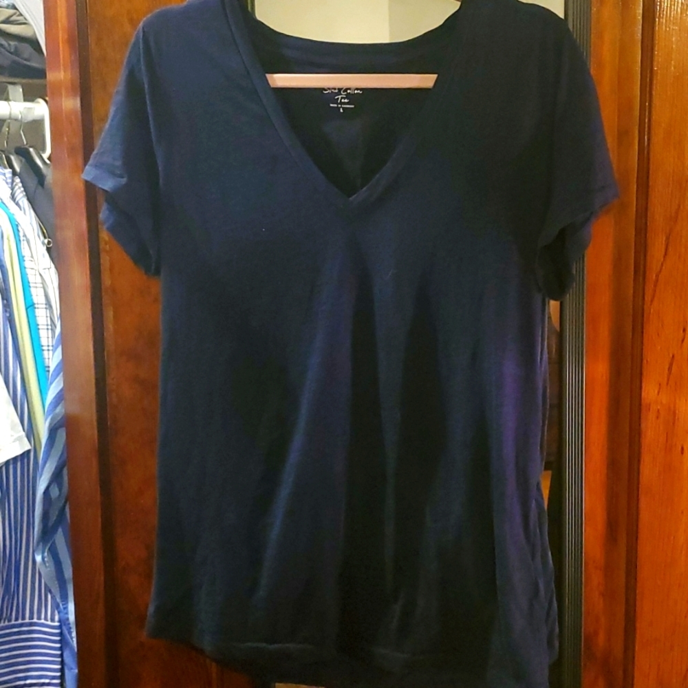 Basic jcrew t-shirt